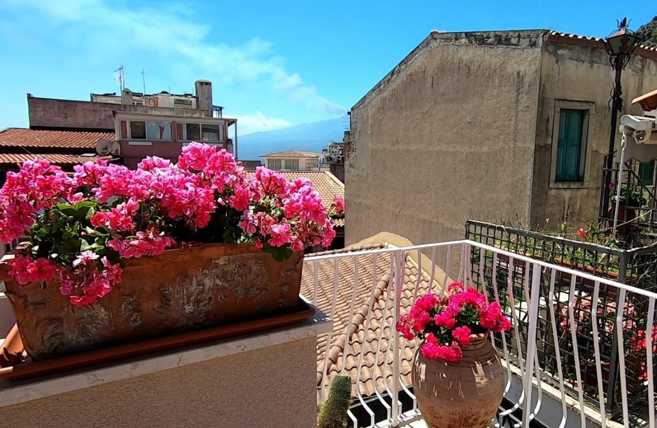 Taormina Apartments "Casa Di Anna" Dış mekan fotoğraf